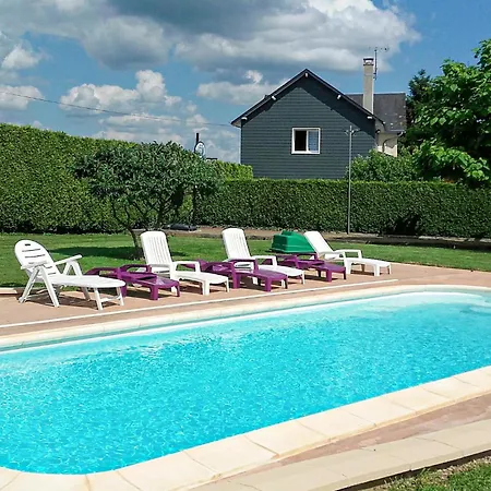 Сasa de vacaciones Charmante Maison Avec Piscine *